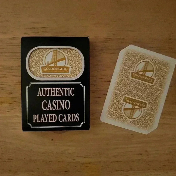 Authentic Casino Golden Gate Playing Cards - Picture 1 of 1